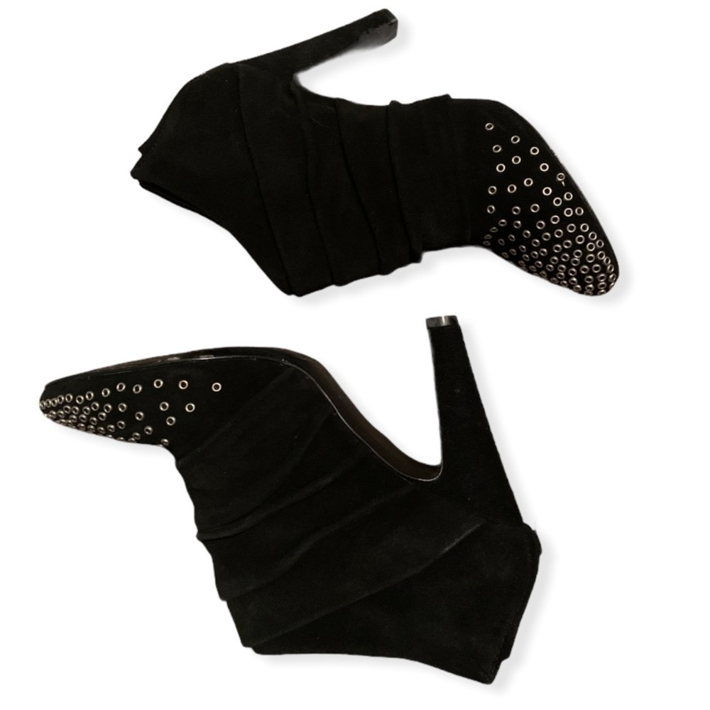 See By Chloe Black Suede Silver Studded Toe Heeled Ankle Booties Size 37.5 - Picture 8 of 9